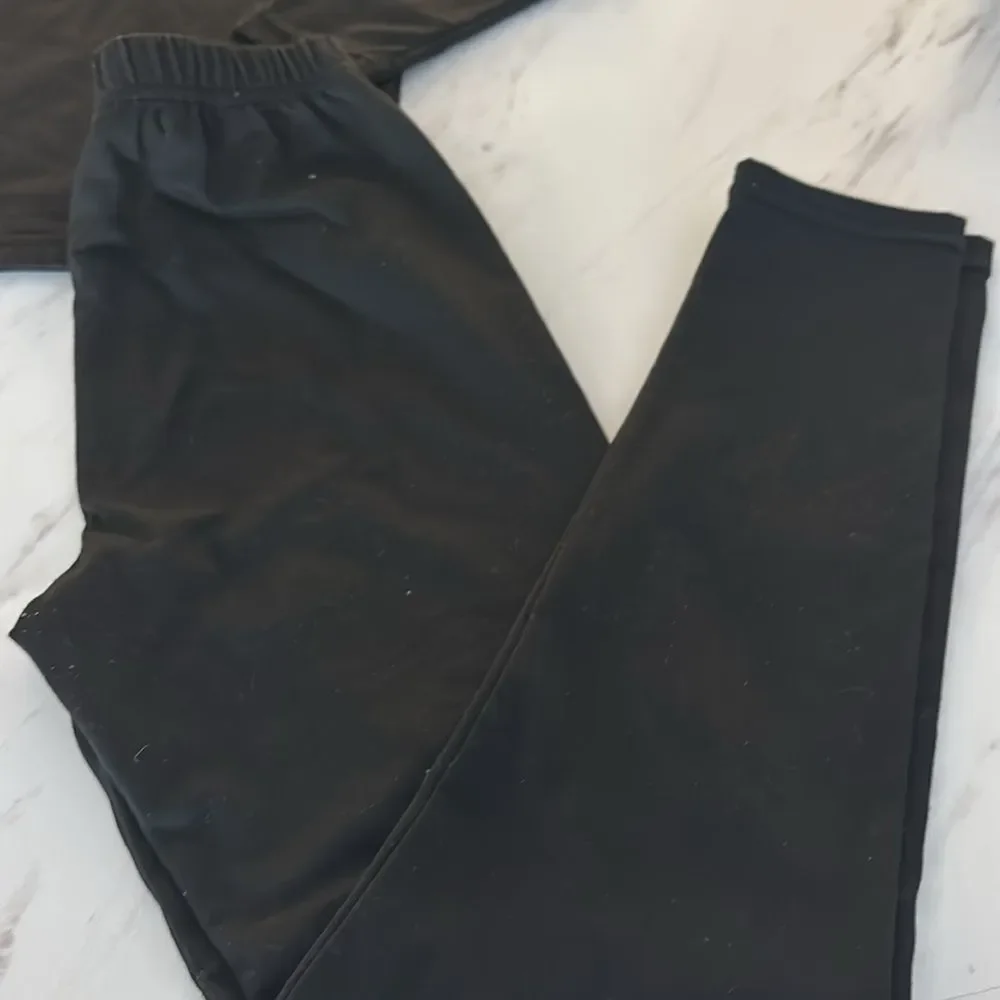 Girls Size 6 Thermal Base Layer Bundle All in Motion